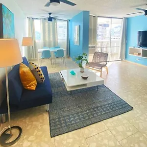 Holiday home Pool Beachfront 2 Bedroom Condado, San Juan
